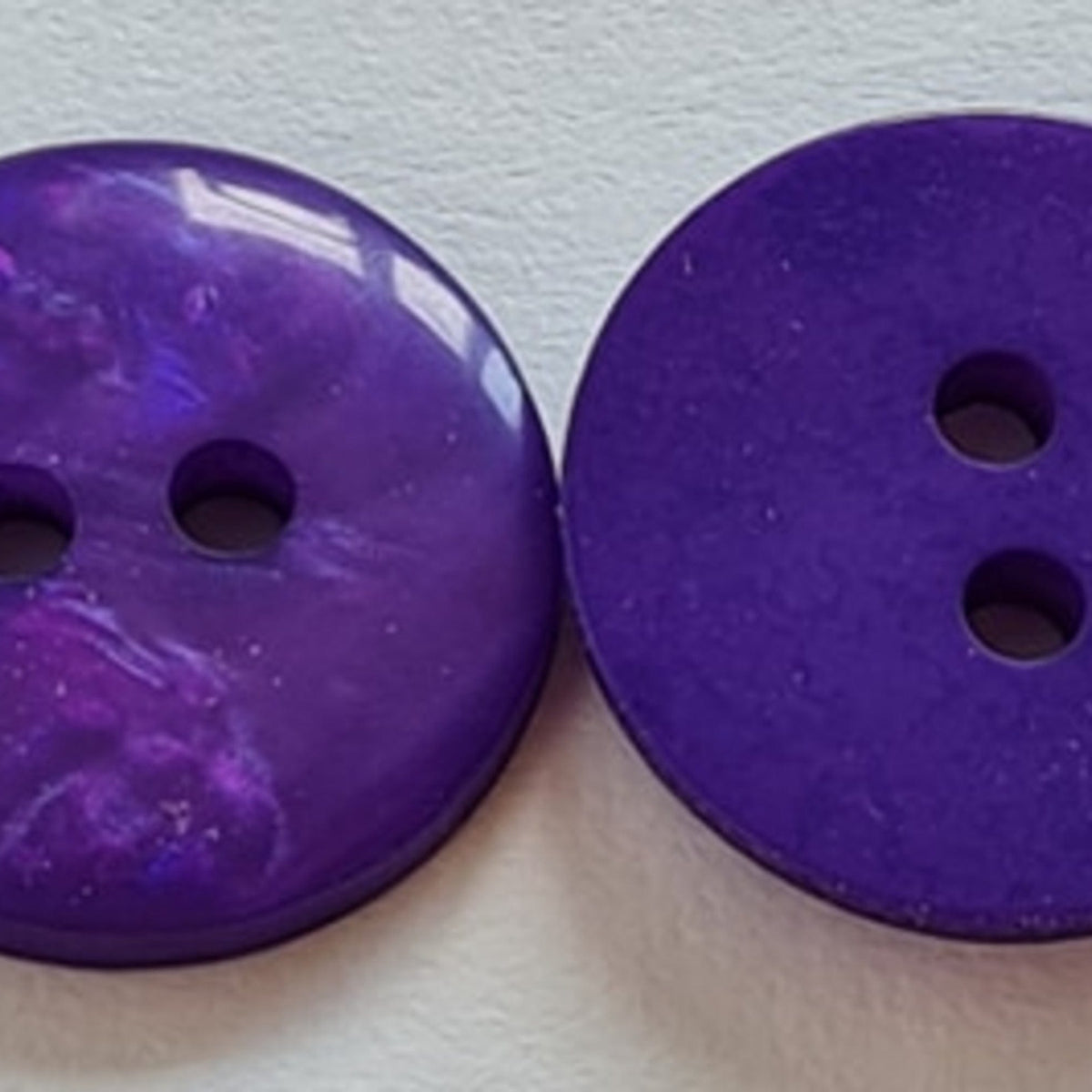 Purple_Plastic_2_Hole_Buttons